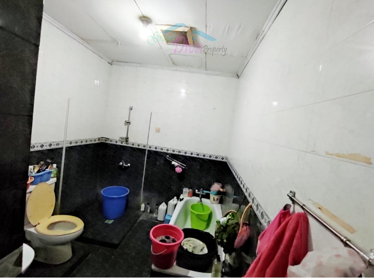 RUMAH DI NUSA INDAH JAKA SETIA