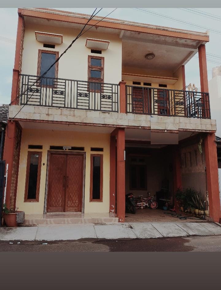 Jual rumah 2 lantai perumahan Villa Rizki Ilhami, Tangerang