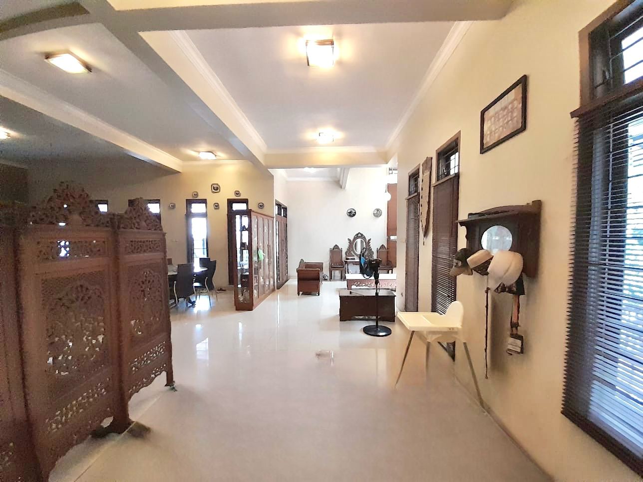 RUMAH DI VILLA JAKASETIA BEKASI SELATAN