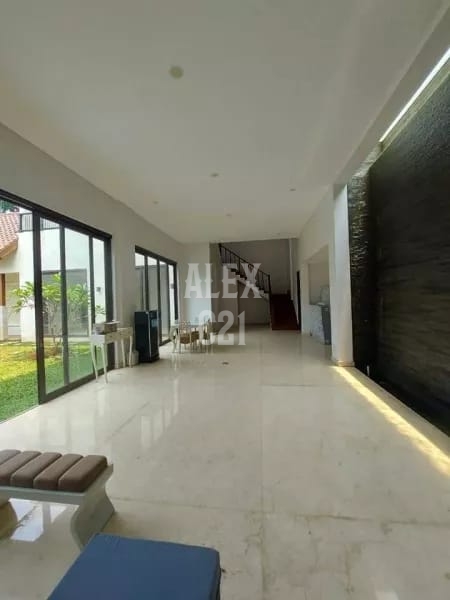 Dijual rumah mewah BU di Pasar Minggu, Jakarta Selatan