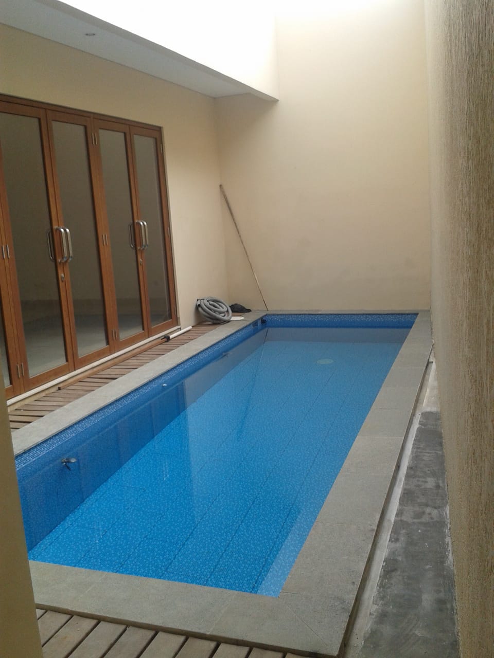 Rumah Mewah 2 Lantai Siap Huni & Terawat, Di Kemang Utara Jakart