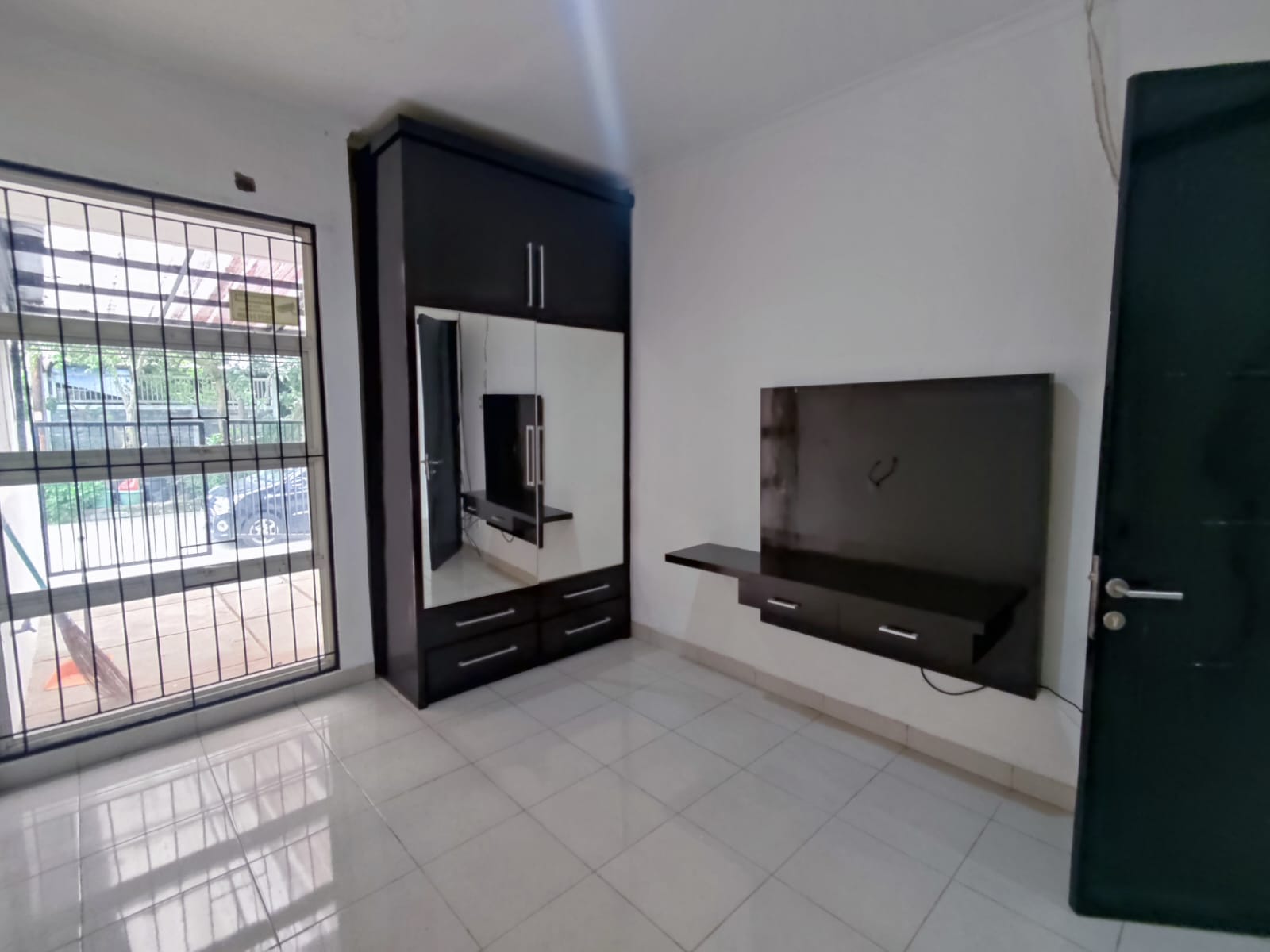 DIJUAL RUMAH MURAH DI HARVEST CITY CLUSTER FLORENTINA