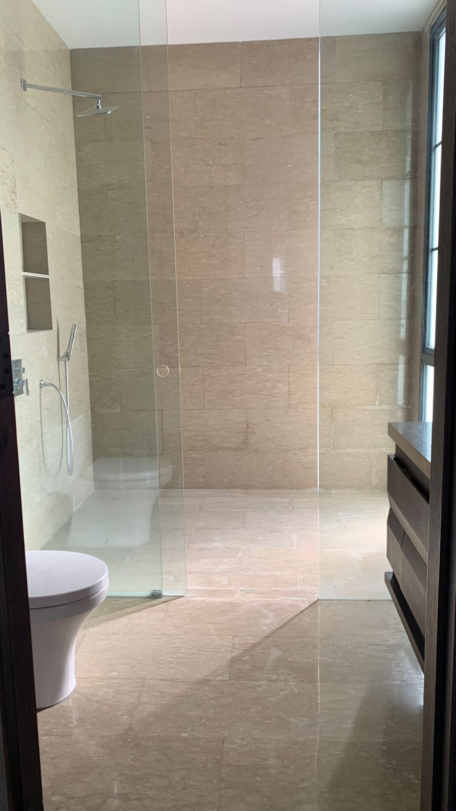 JUAL RUMAH MEWAH DESIGN AMERICAN CLASSIC DI KEMANG, JAKARTA