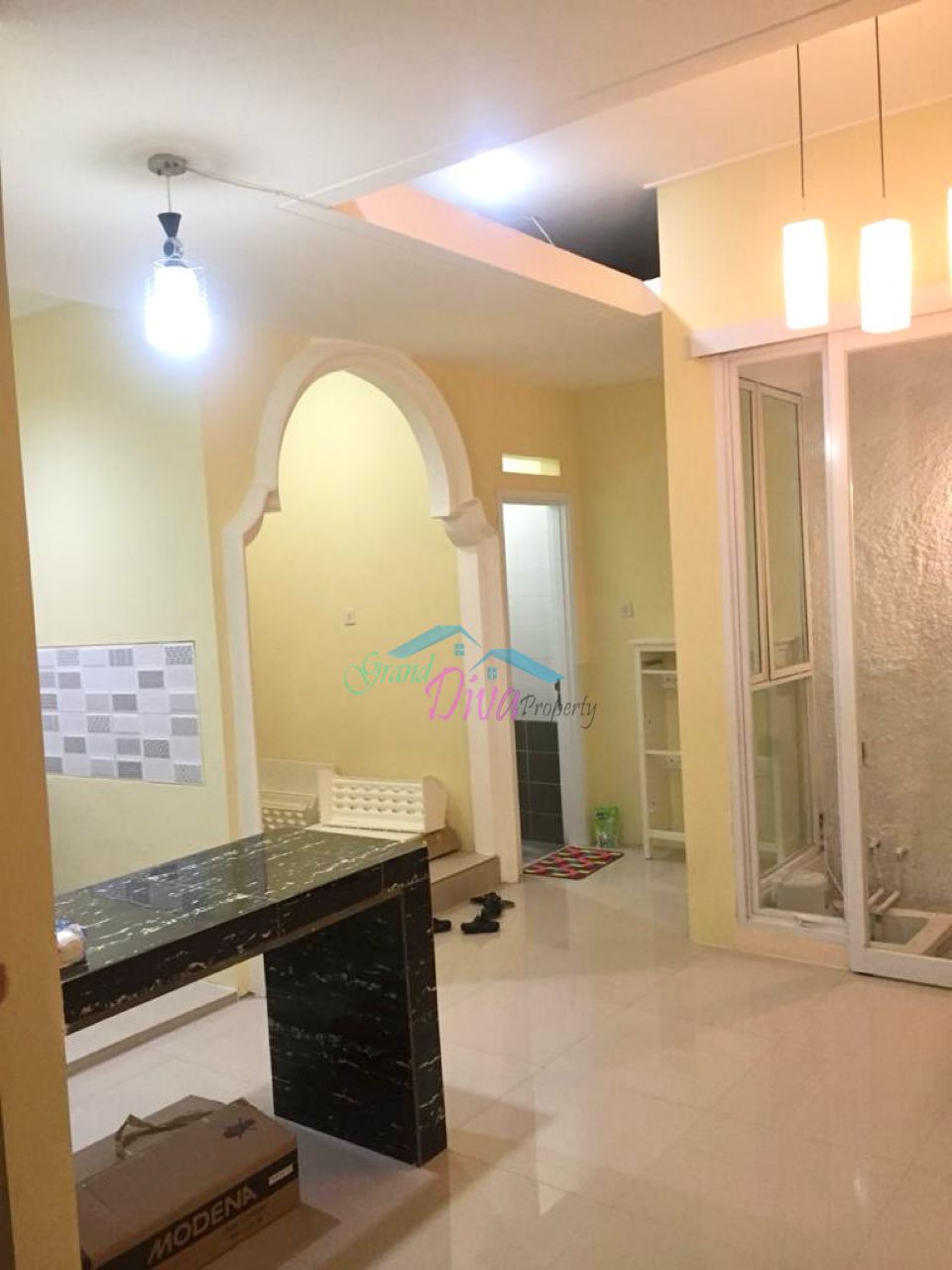 RUMAH BAGUS 2 LANTAI DI CLUSTER VASANA HARAPAN INDAH