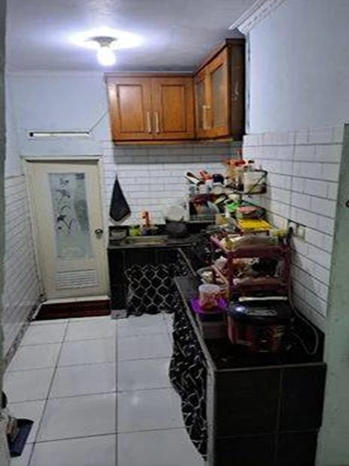BU Rumah strategis dalam komplek 3Lt Kiaracondong Kota Bandung