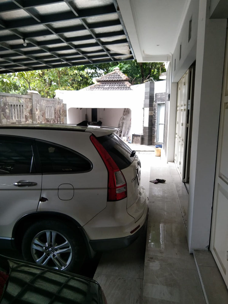 Ruko Dua Lantai Super Strategis di Jl. Arcamanik Endah Bandung