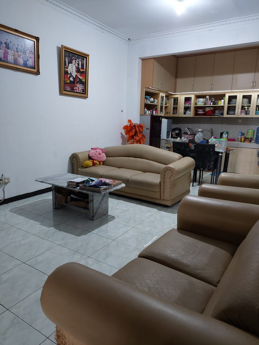 Rumah nyaman terawat strategis di Cluster Antapani Kota Bandung