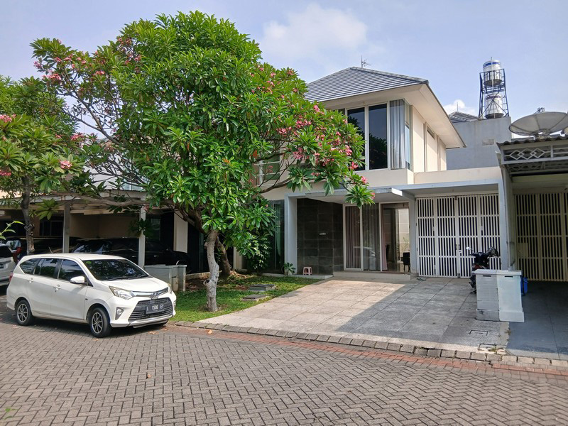 Disewakan Rumah Furnished di Pakuwon Indah, Mansion, Surabaya