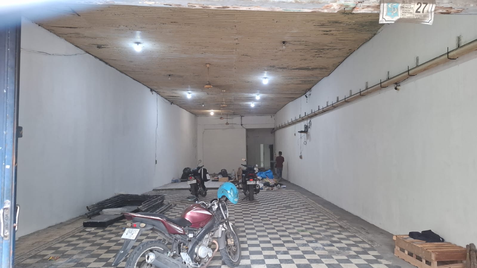 Ruko Jl Raya Jagalan Surabaya Pusat Kota Strategis Komersial