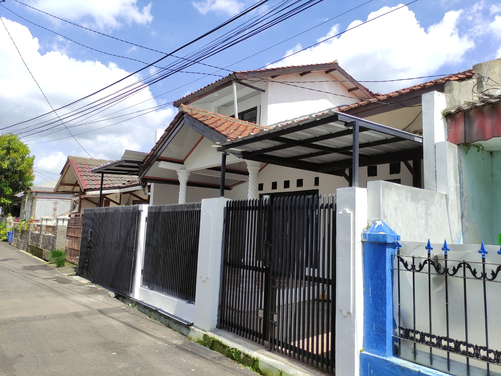 Rumah 2 lantai bangunan kokoh di Riungbandung, Kota Bandung
