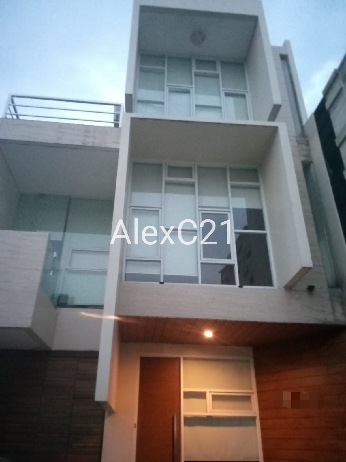 Jual rumah baru di Cipedak, Jagakarsa. Jakarta Selatan