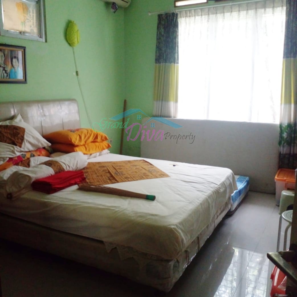 RUMAH BAGUS DI CLUSTER GRAND GALAXY CITY
