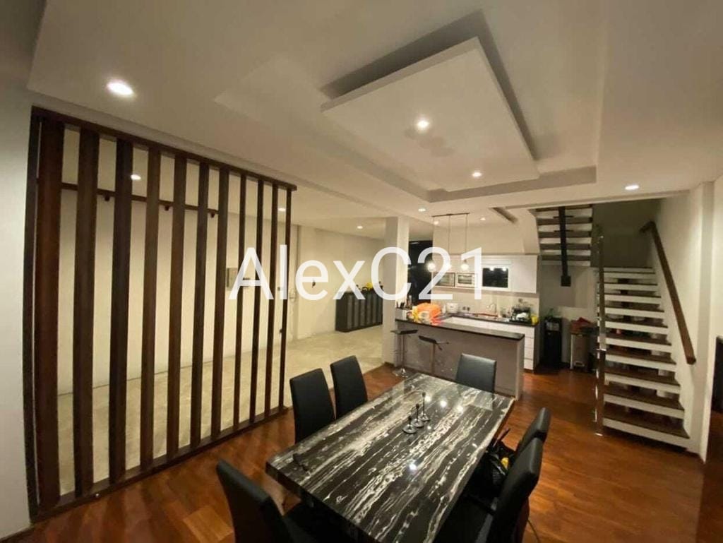 Jual rumah baru di Cipedak, Jagakarsa. Jakarta Selatan