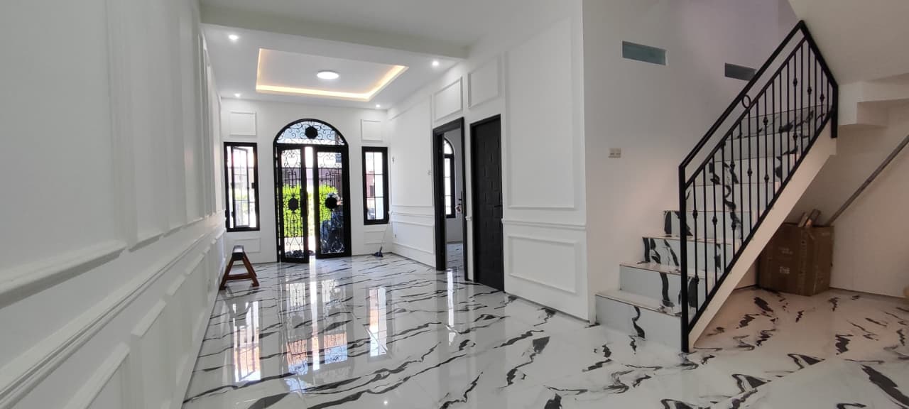 Rumah baru 2 lantai ready stock di Buahbatu, Regol - Bandung