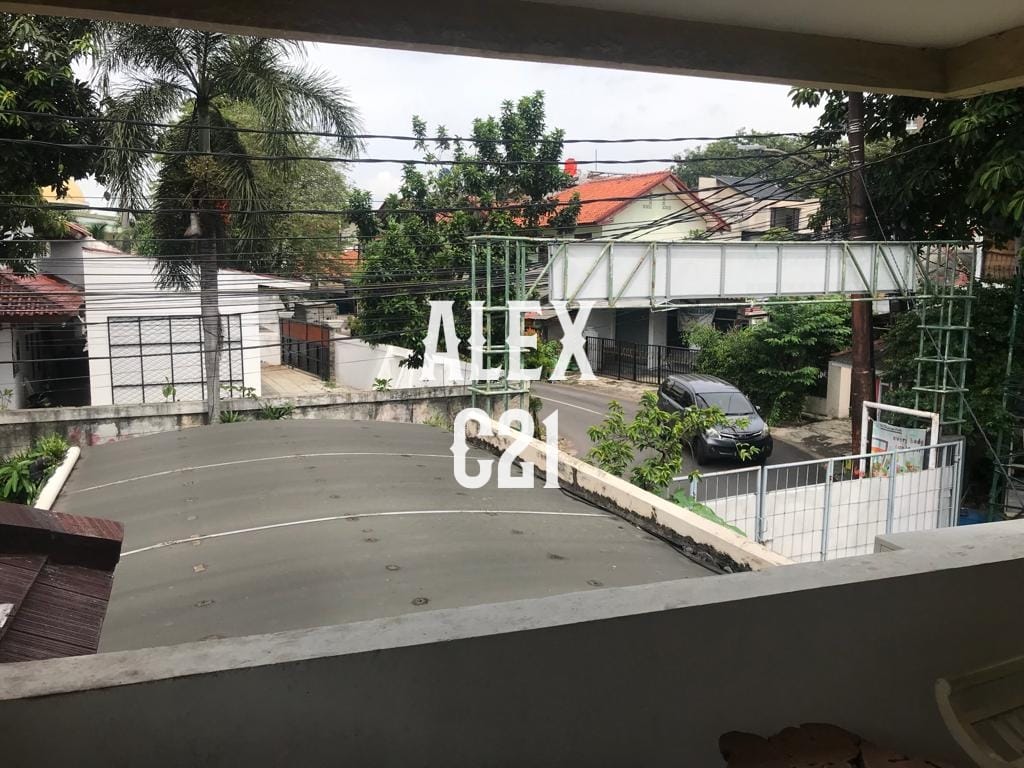 Jual rumah di dekat Pejaten Village, Pejaten Barat, Jakarta