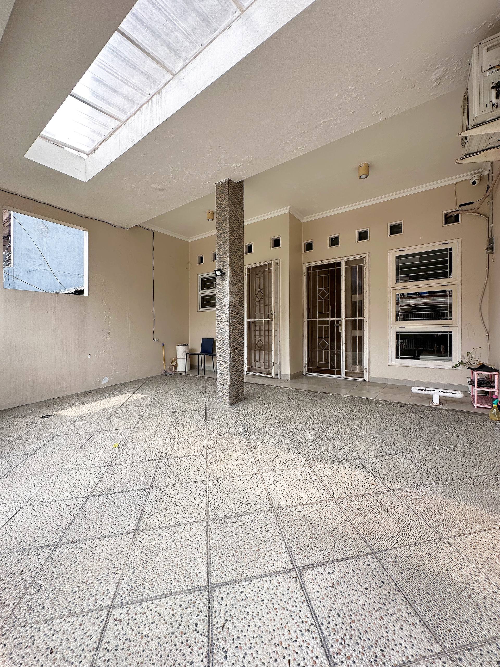 Rumah second terawat Pondok Kelapa Duren Sawit Jakarta Timur