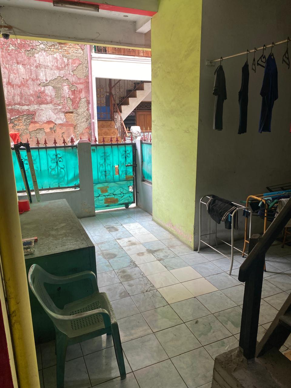 Jual Rumah bangunan tinggal kost²an lokasi strategis di Cikoko