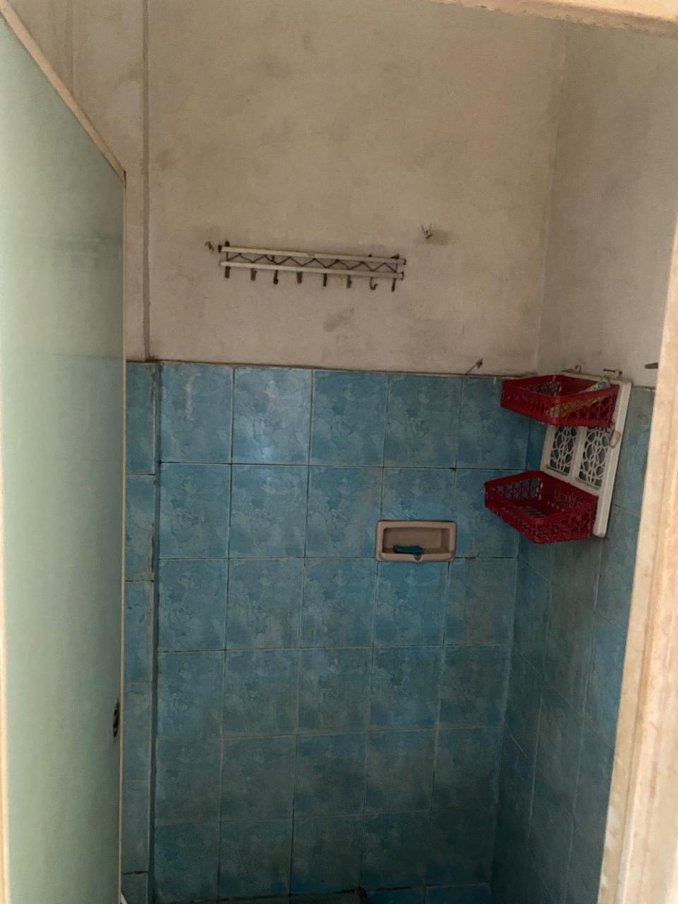 Jual Rumah bangunan tinggal kost²an lokasi strategis di Cikoko