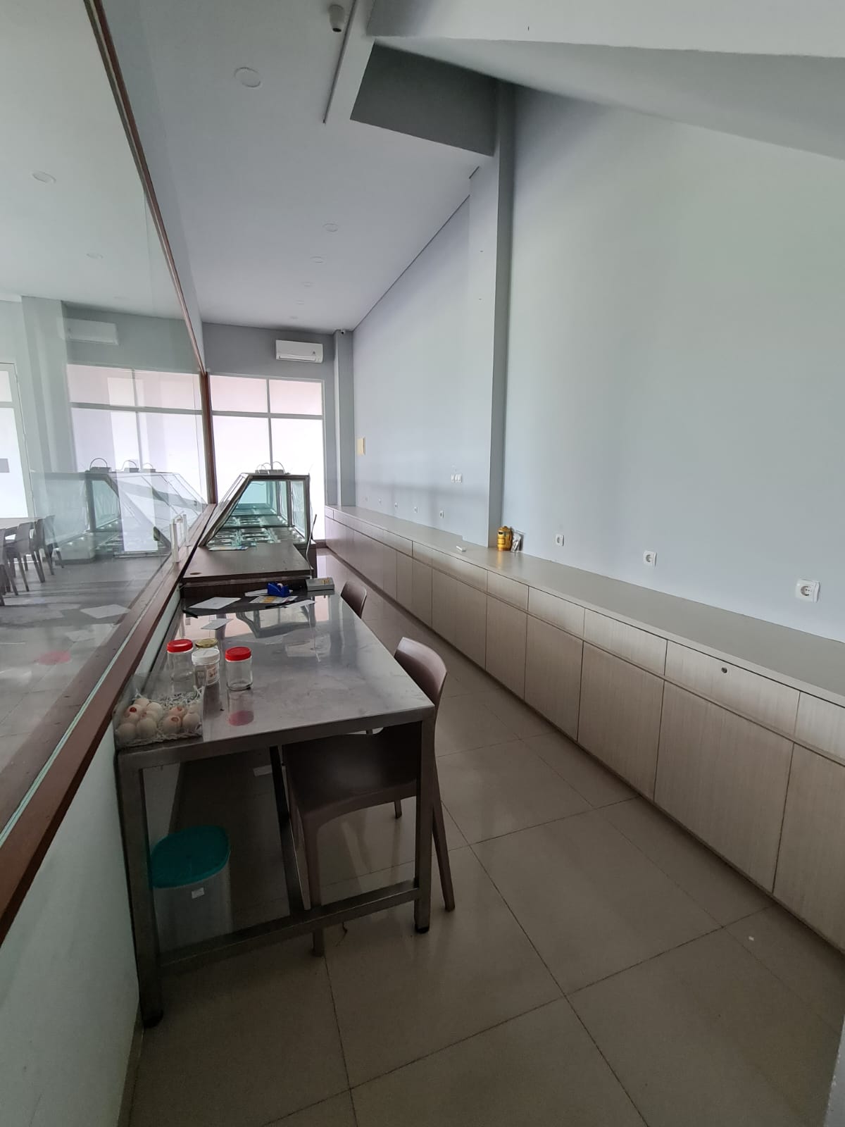 Jual cepat ruko 3 gandeng di La Riviera PIK 2, Teluknaga